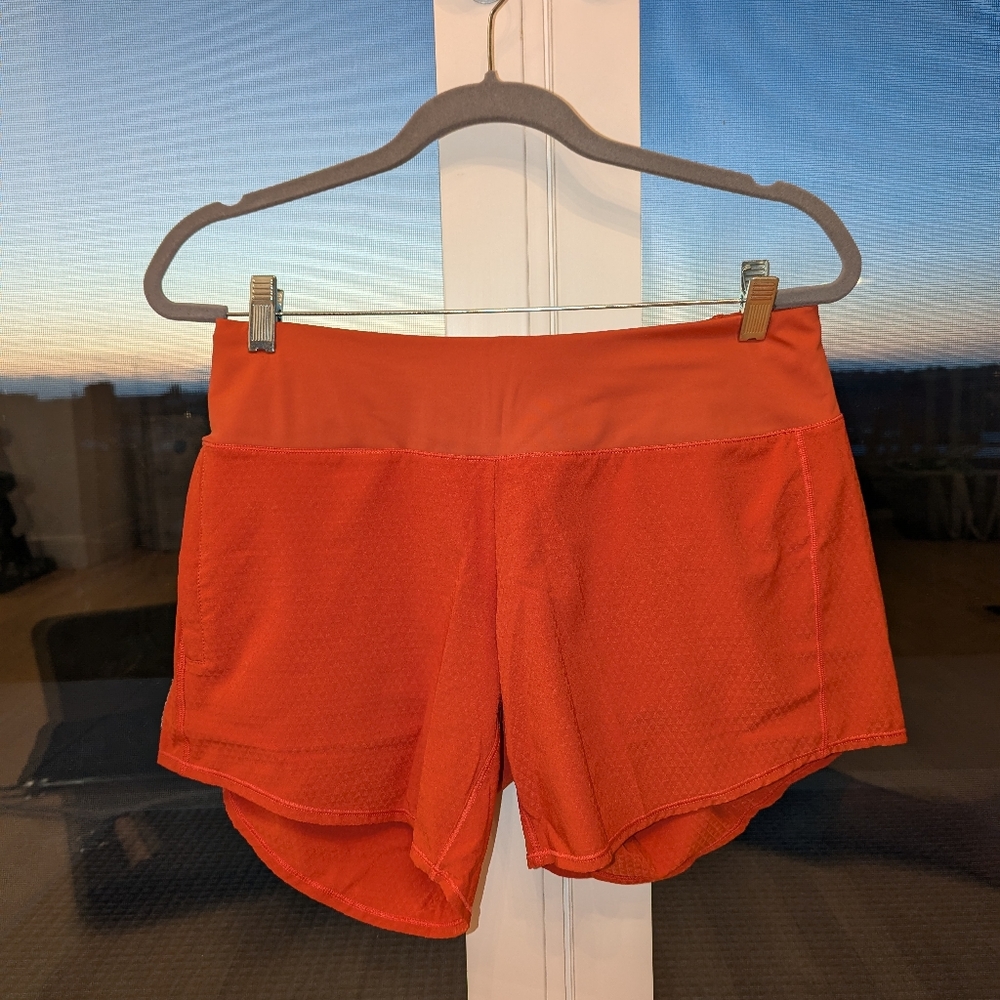 Oiselle Long Roga shorts size 6